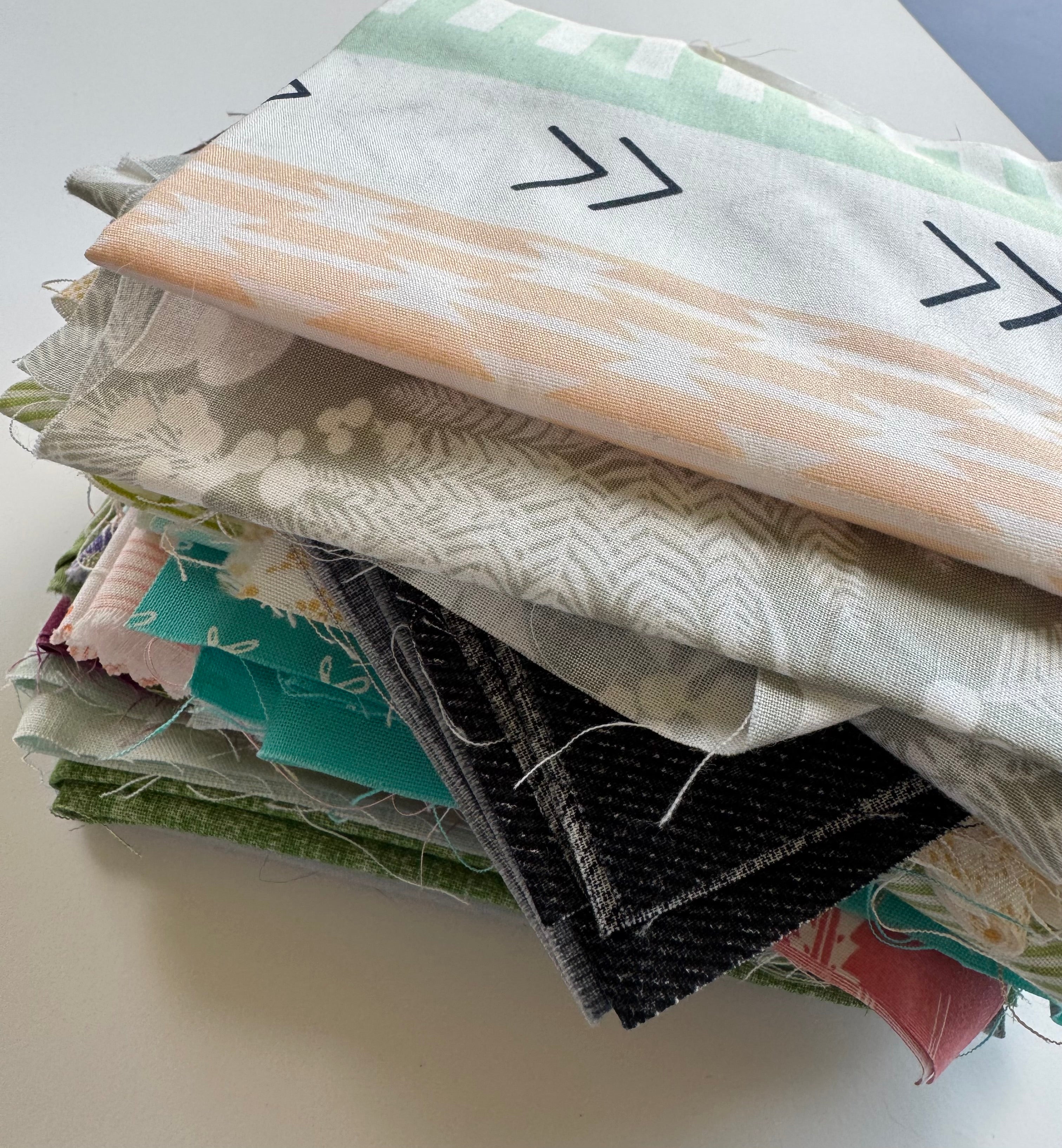 Pound of Scraps - 1lb+ of Designer Quilting Cotton Goodness