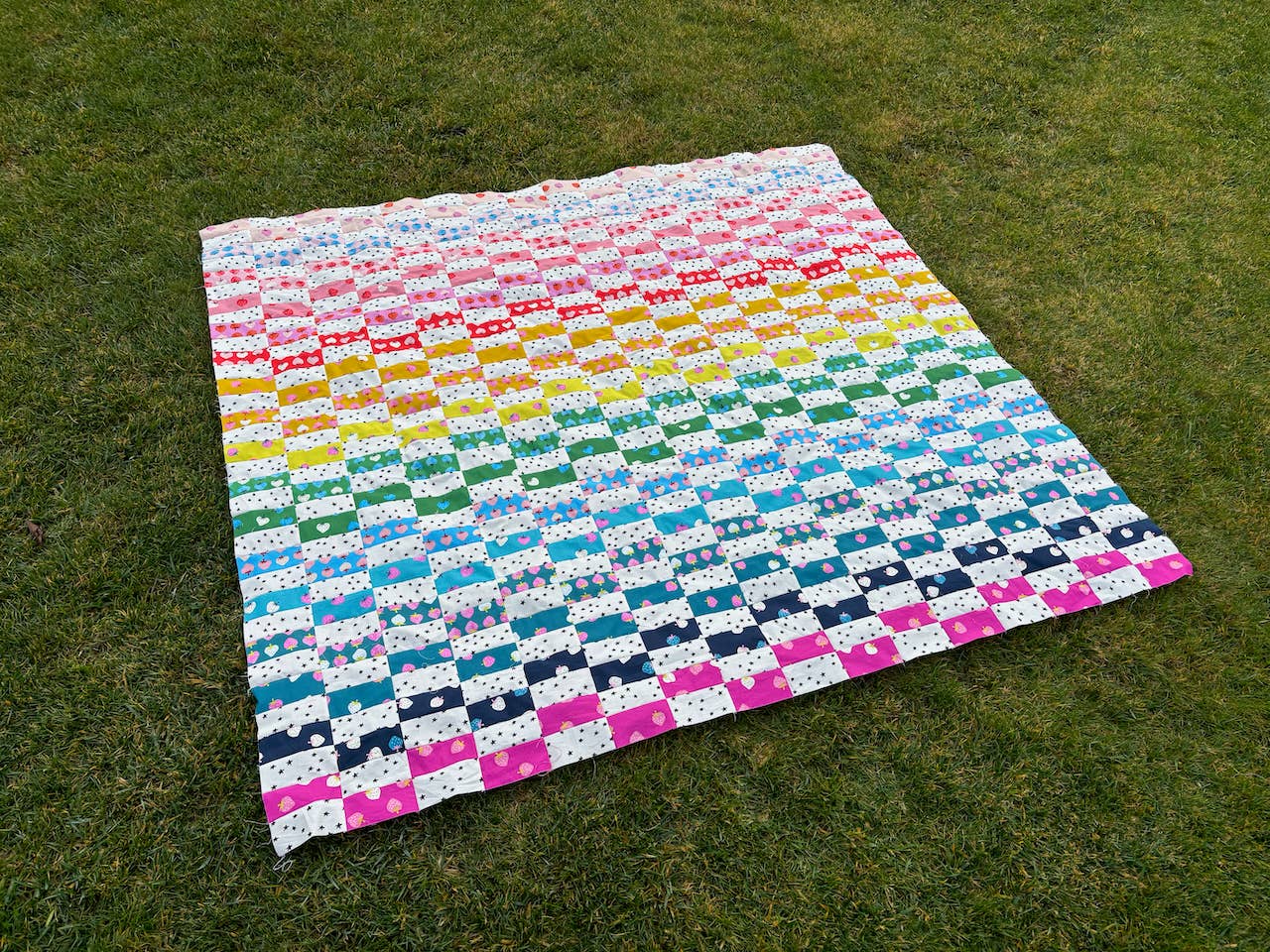 Charm Pack Split Quilt Pattern - Printed