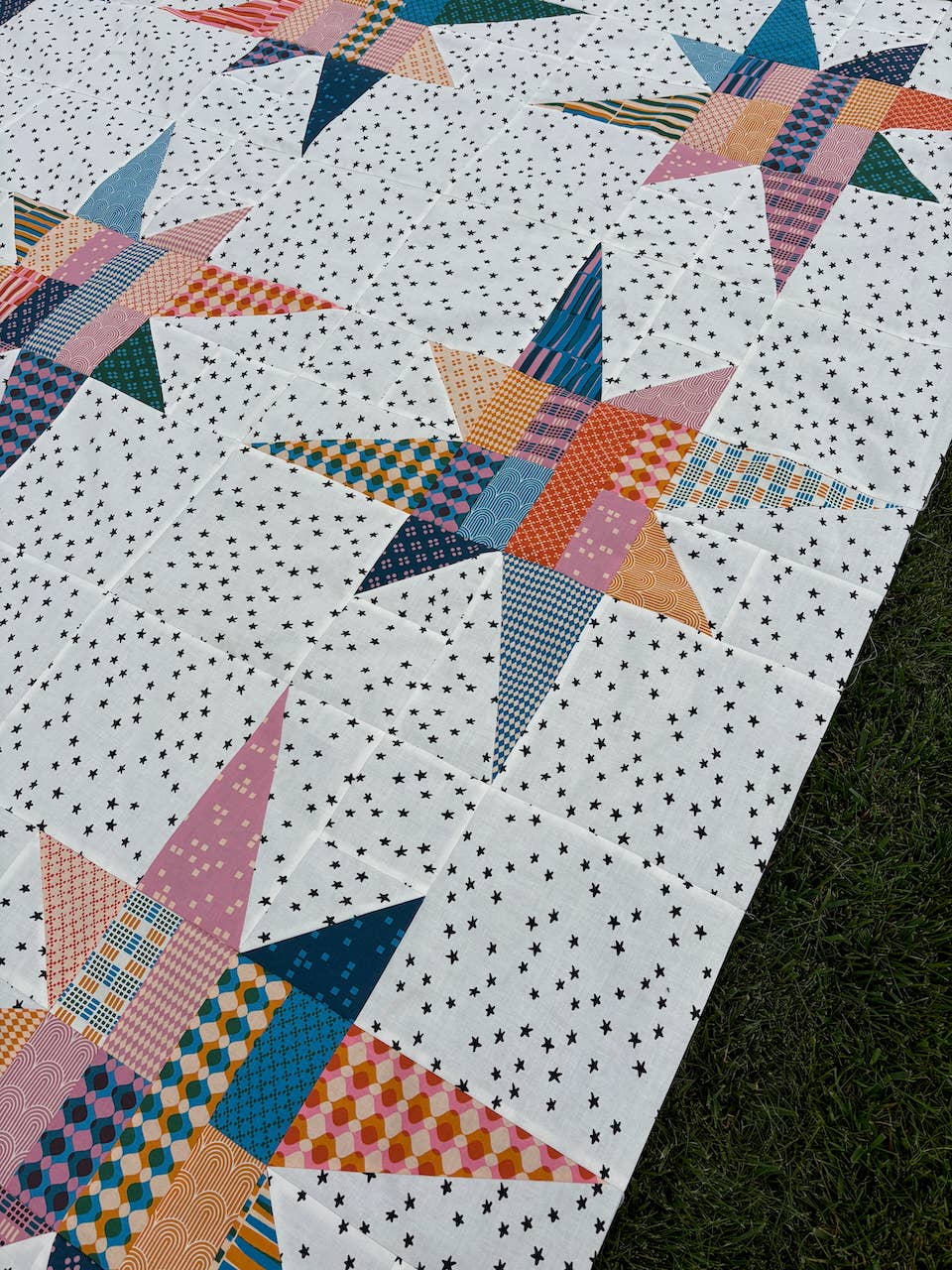 *NEW PATTERN* Family Stars Quilt Pattern - Printed