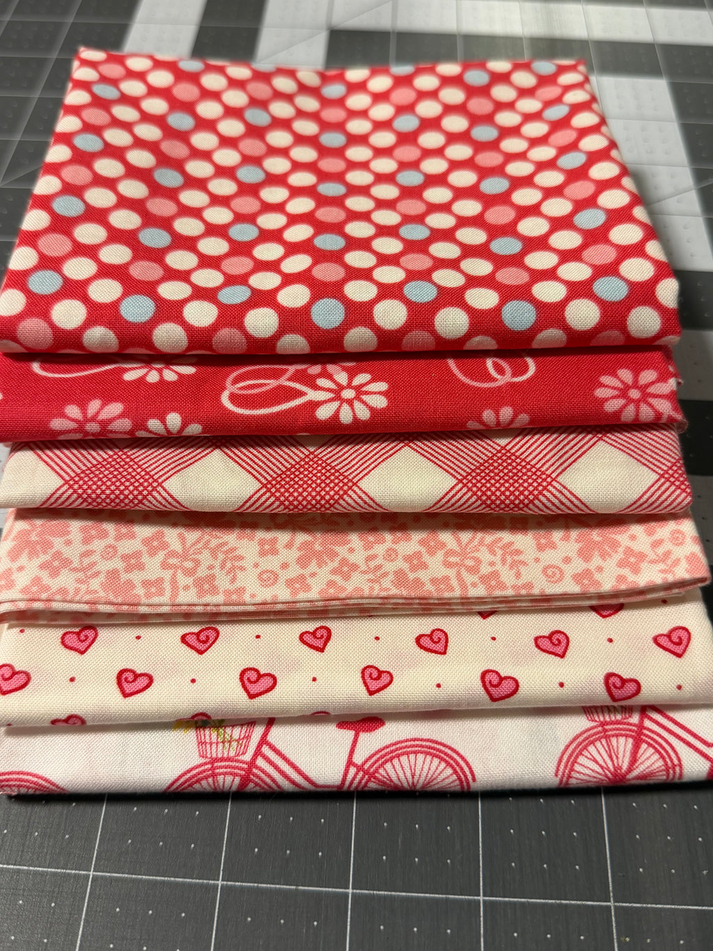 Sweet Nothings  - Curated Fat Quarter Bundle | Moda Fabrics