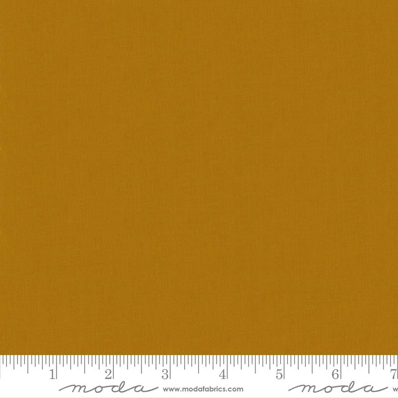 Moda Bella Solid in Gold Rush (9900 483) | Quilting Cotton