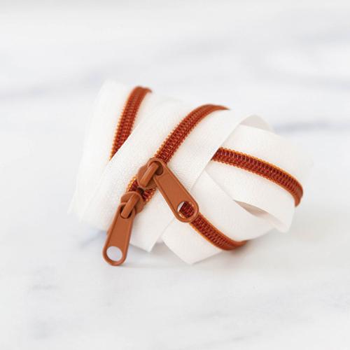 30" Zipper in Cowgirl | Stitch Supply Co.