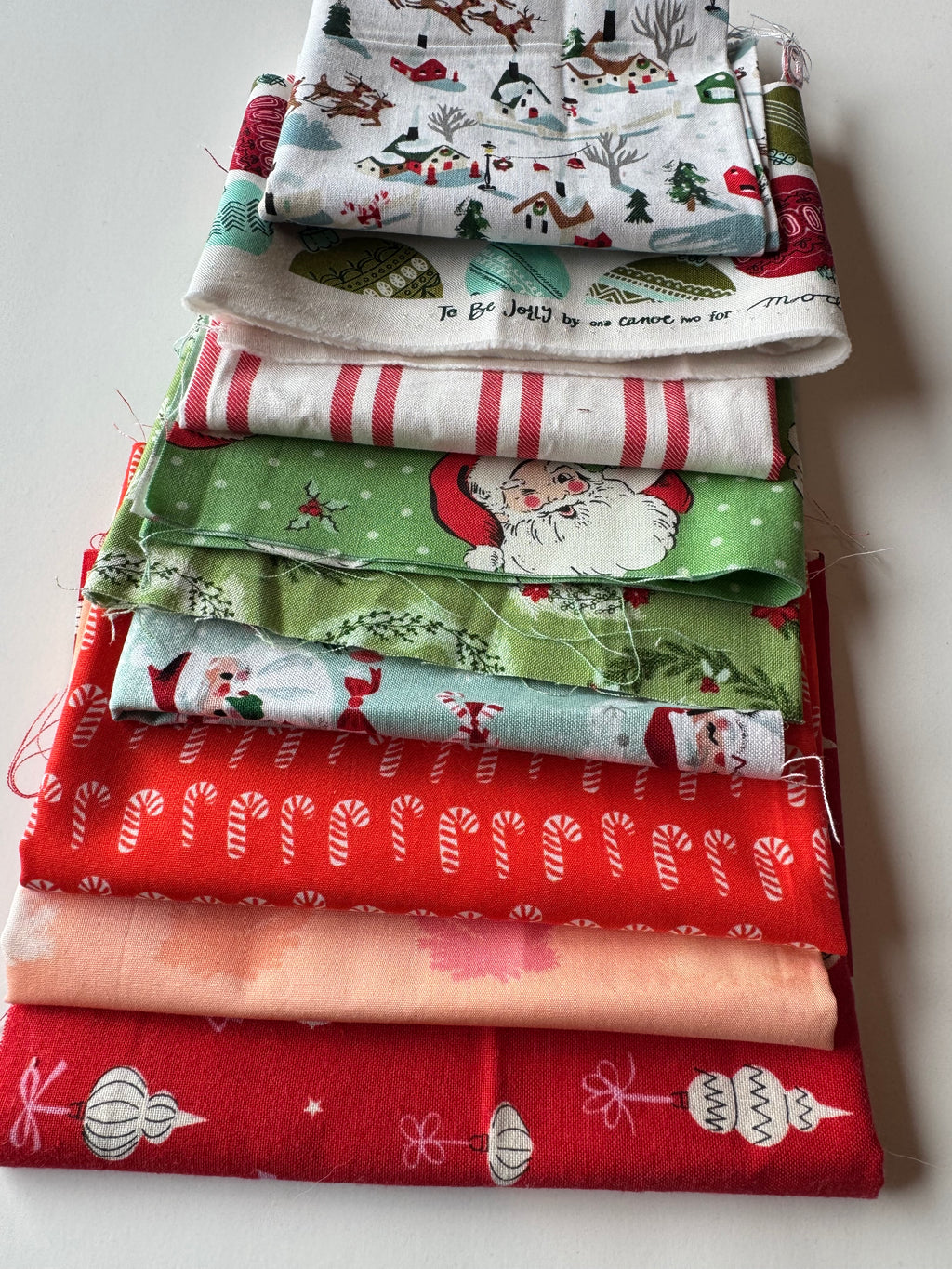 SANTA! Scrap Pack- 5.6oz Holiday Fabric Bundle (Designer Christmas Scraps)