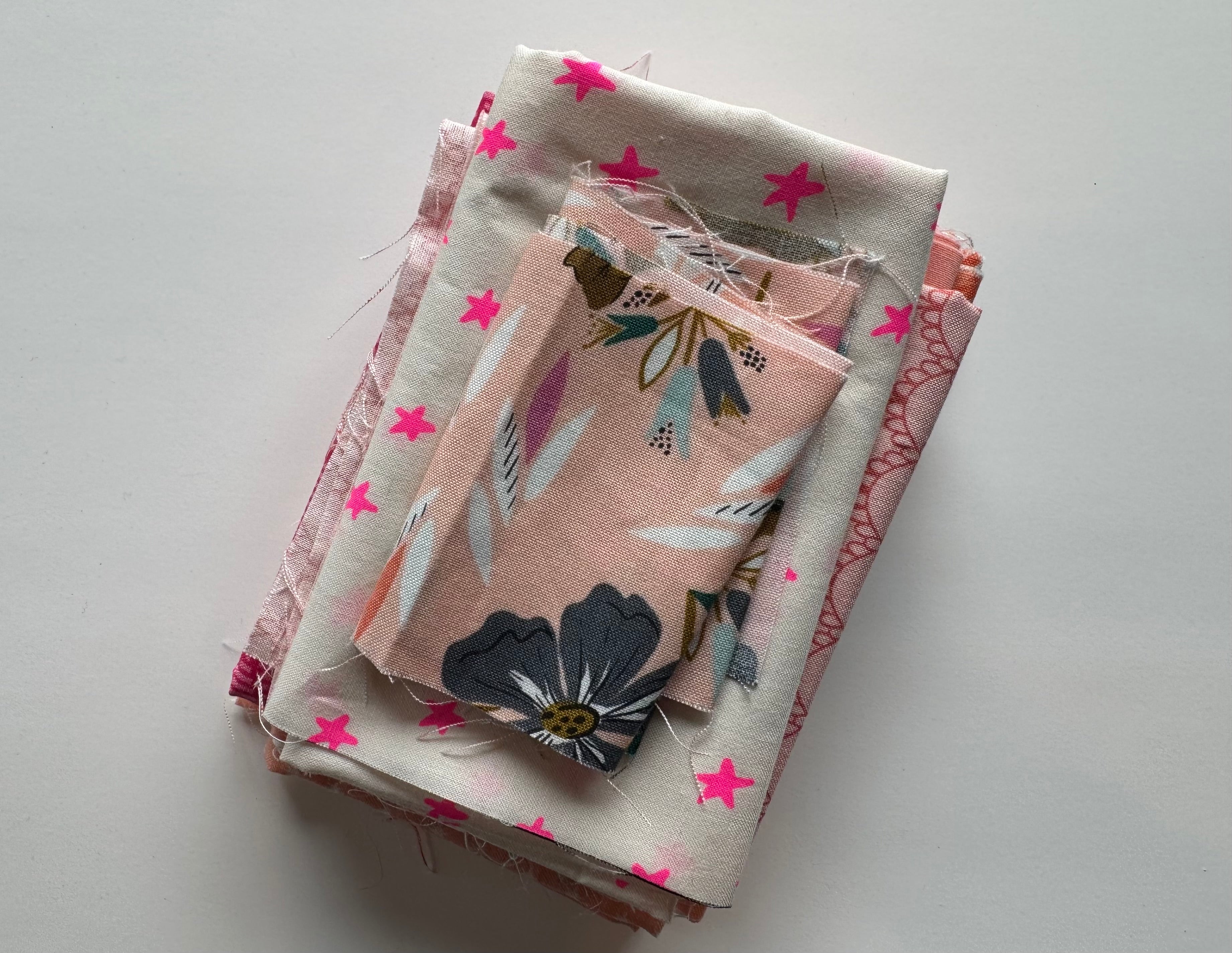 Pink Grapefruit Scrap Pack- 7.5 oz Pink & Peach Designer Fabric Bundle