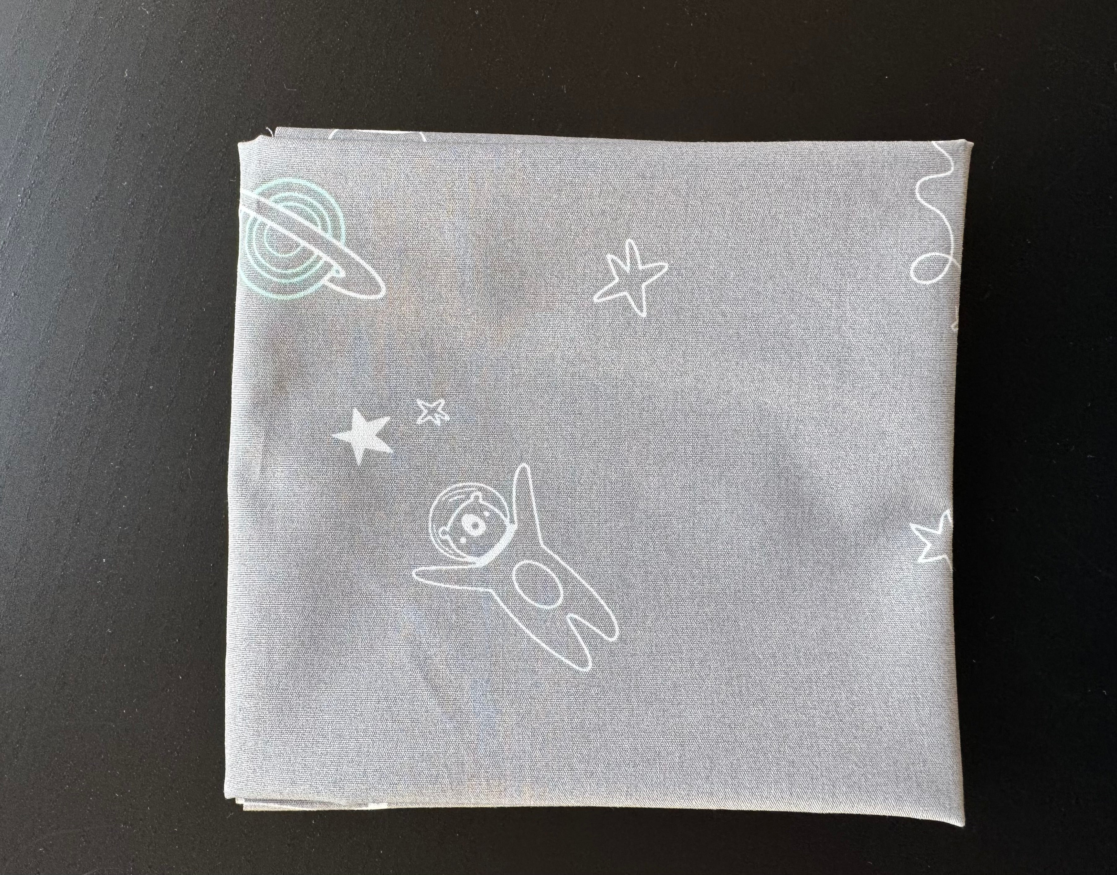 AGF Stargazer Fat Quarter- Light Grey Bear & Stars Print