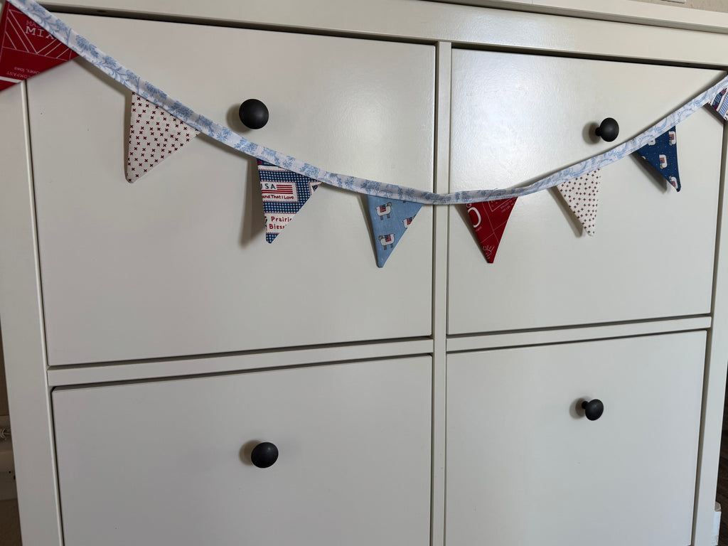 Patriotic Prairie Small Bunting - Americana Farmhouse Garland