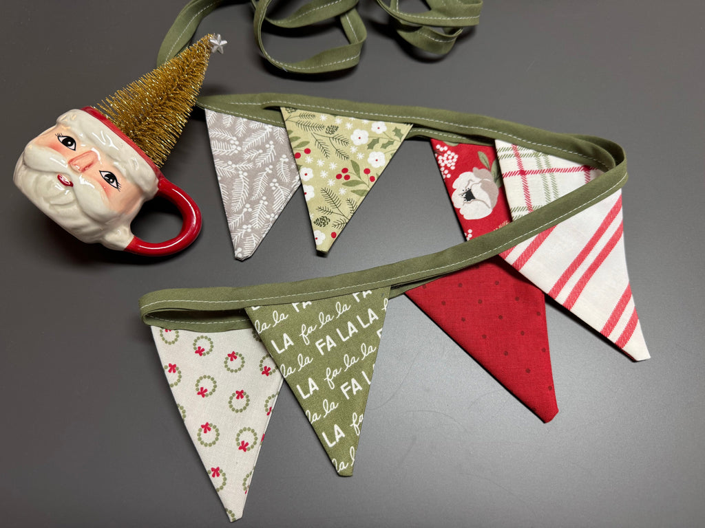 Christmas Morning Small Bunting- Green Binding | Lella Boutique for Moda