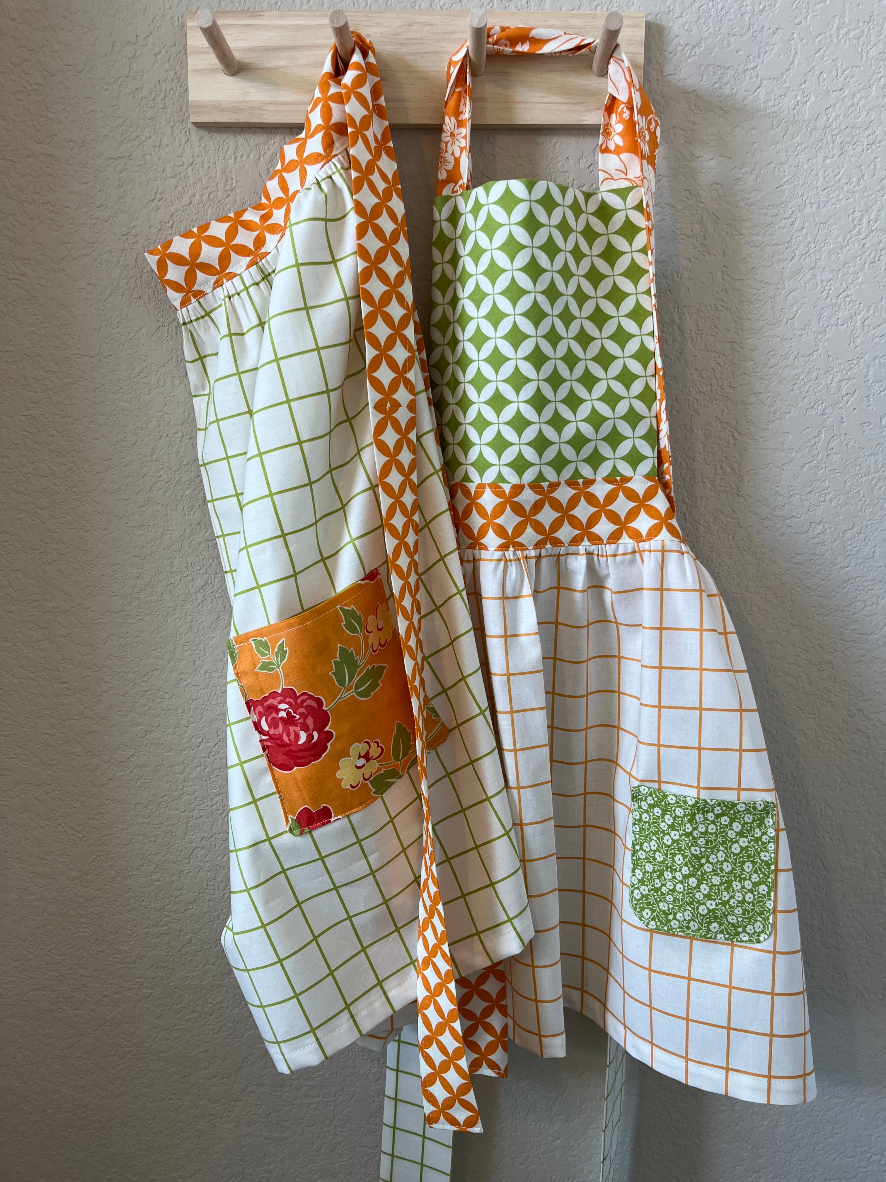Apron Set
