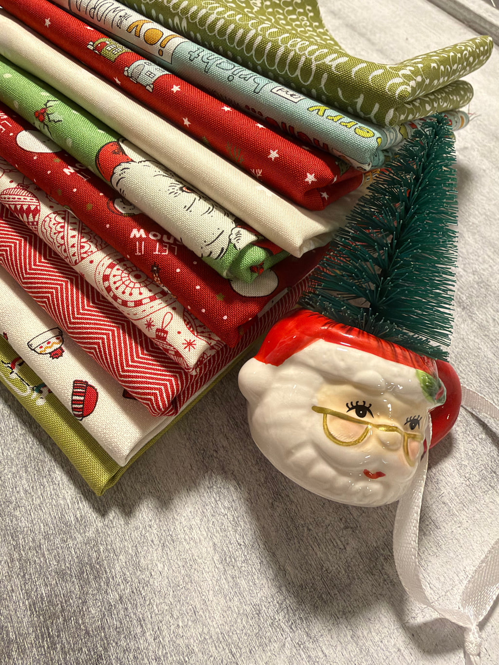 Santa Clause is Coming to Town Curated Quarter Yard Bundle| Moda Fabrics | Ruby Star Society (10 1/4Yds)