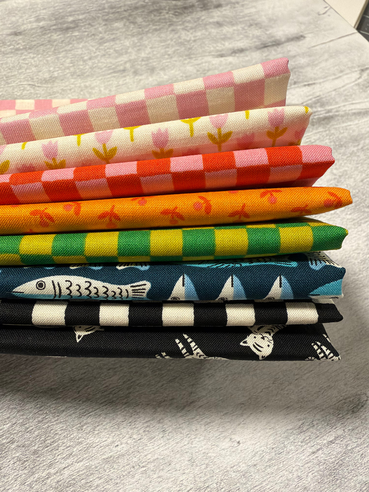 1-800 Calico Fat Quarter Bundle| Ruby Star Society (8FQ)