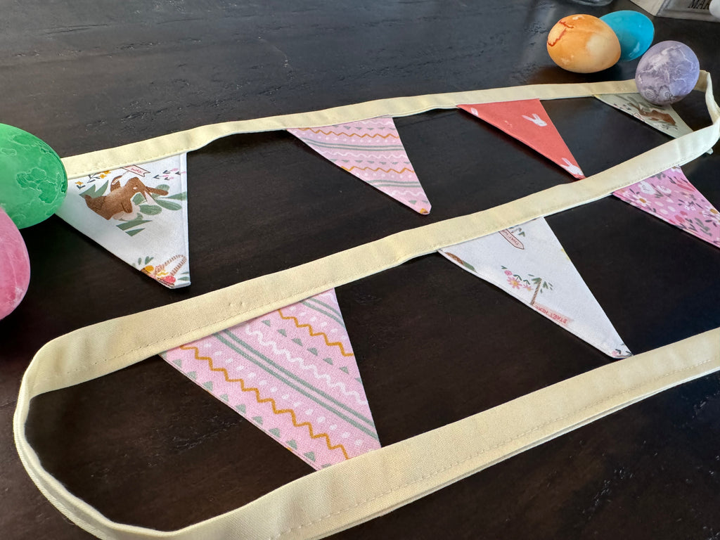 Egg Hunt Small 8 Bunting