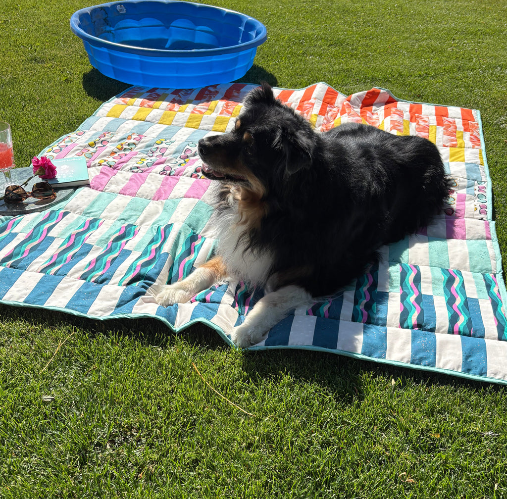 Yipes Stripes Poolside Quilt Kit - Throw Size