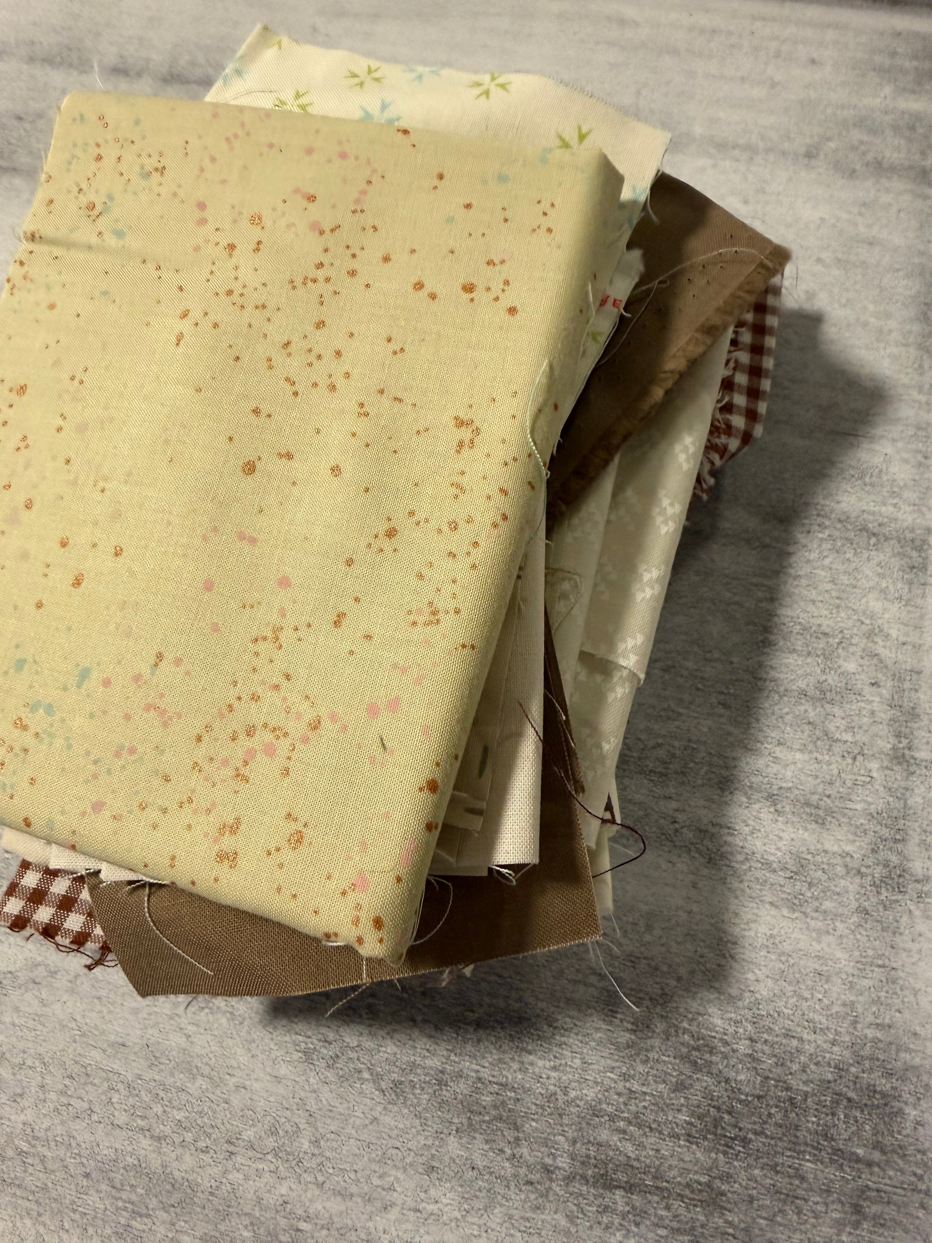 Off-White Scrap Bag - Designer Quilting Fabric in Neutral Shades