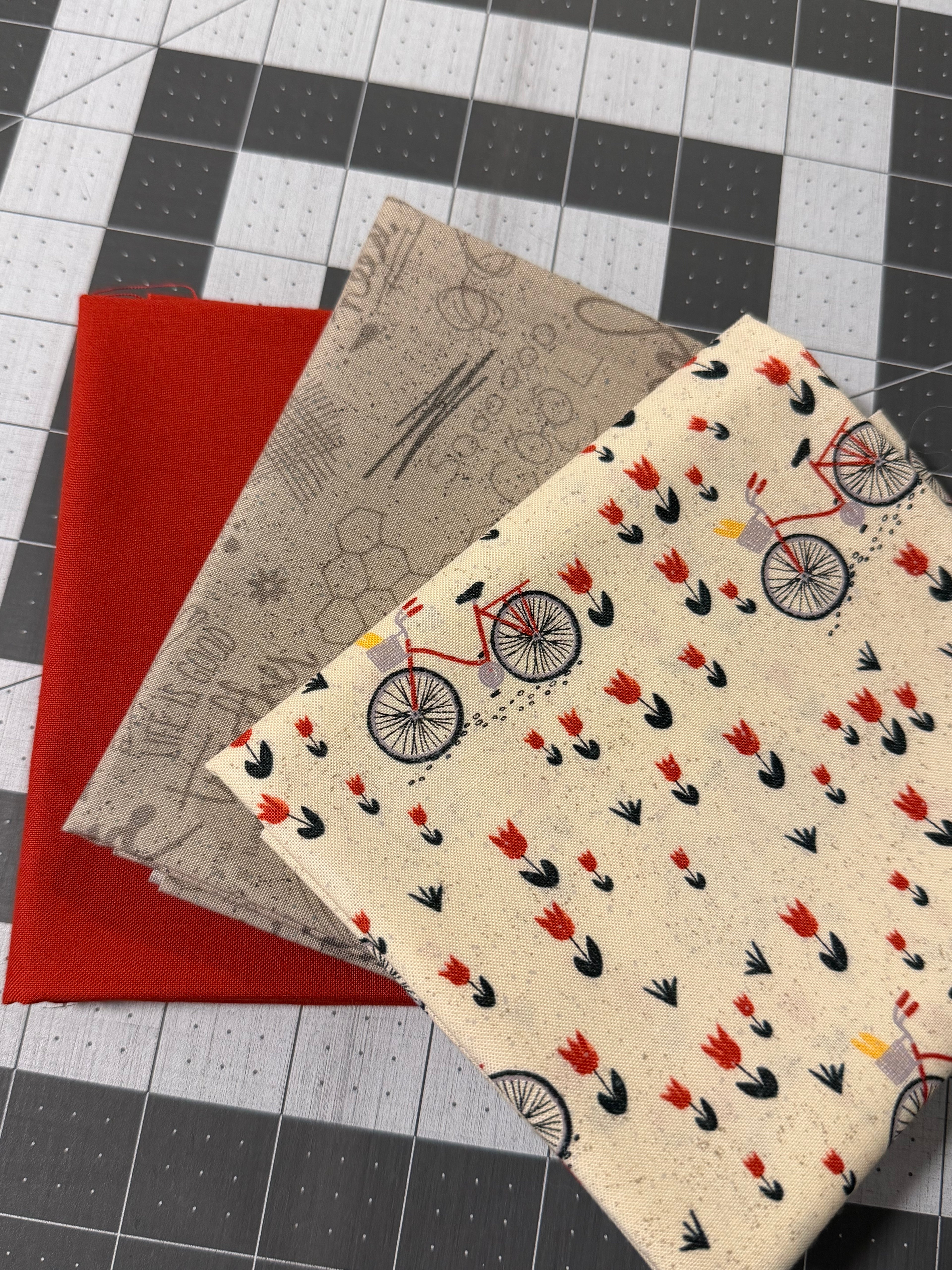Mon Ami- Fat Quarter Bundle | BasicGrey for Moda Fabrics