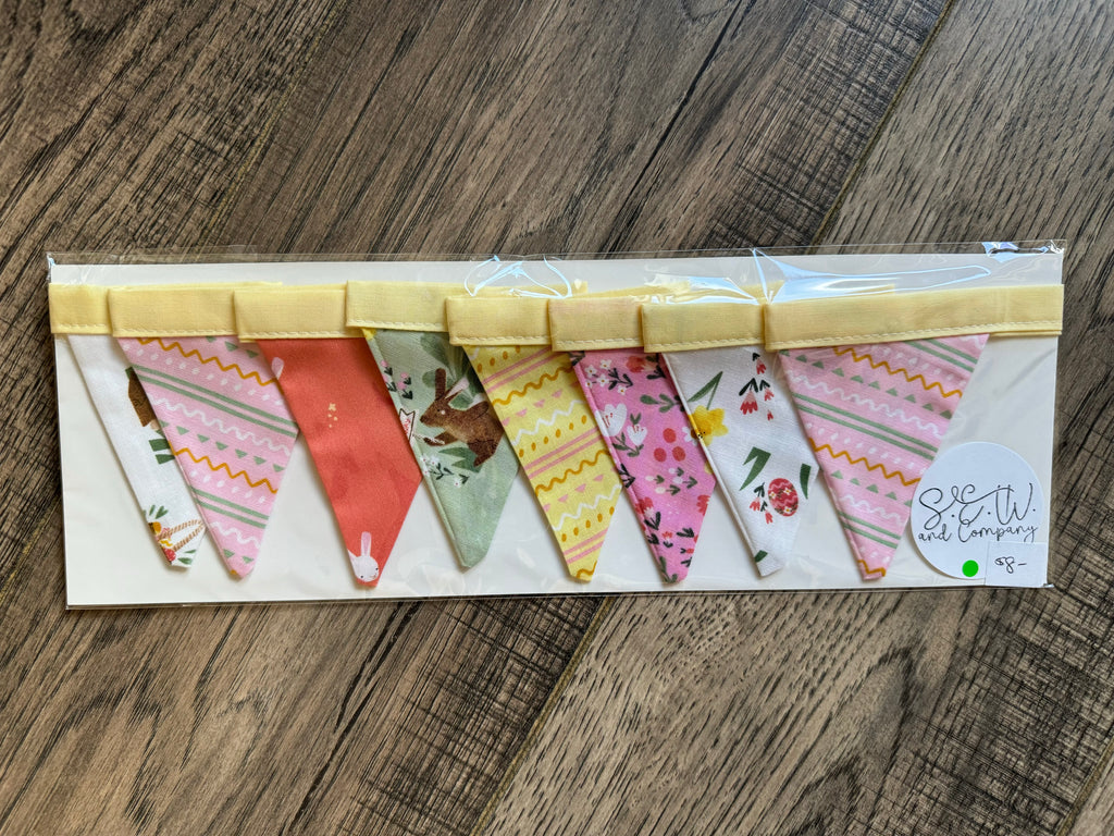 Egg Hunt Small 8 Bunting