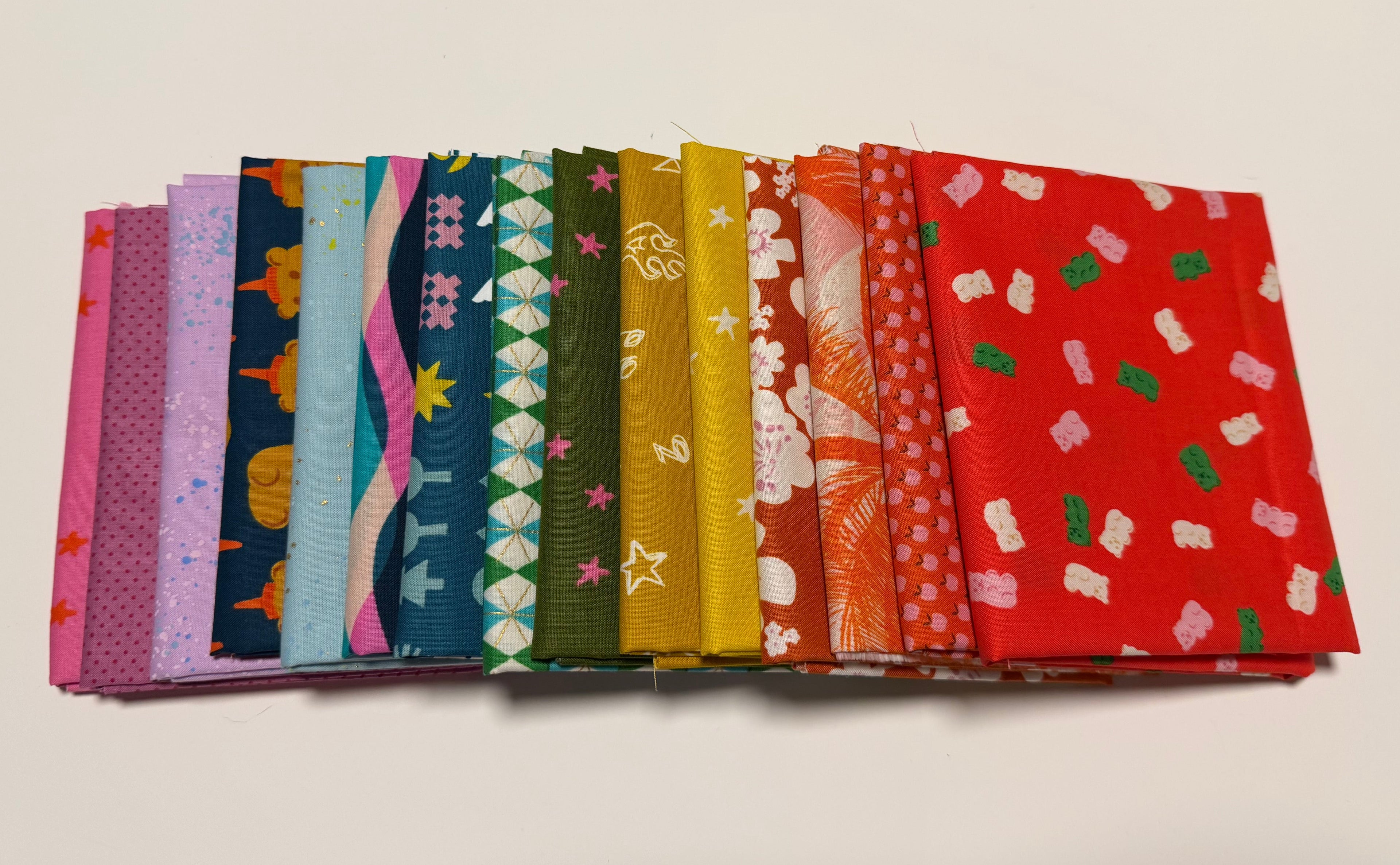 Ruby Star Rainbow Curated Fat Quarter Bundle| Ruby Star Society(15FQ)