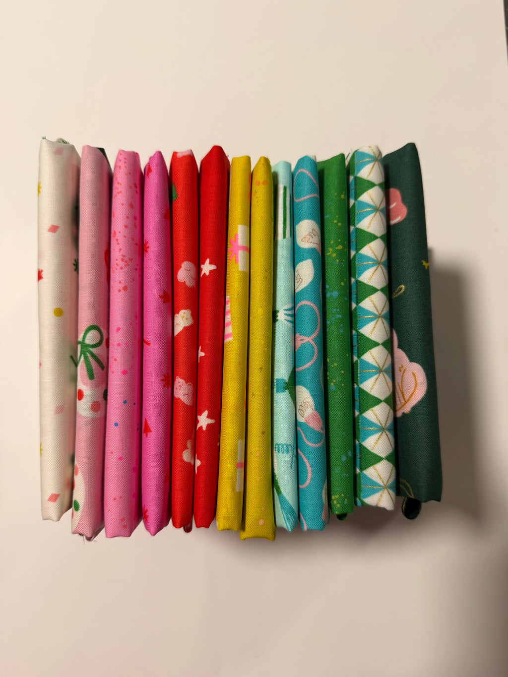 Merry Happy Curated Fat Quarter Bundle| Ruby Star Society (13FQ)