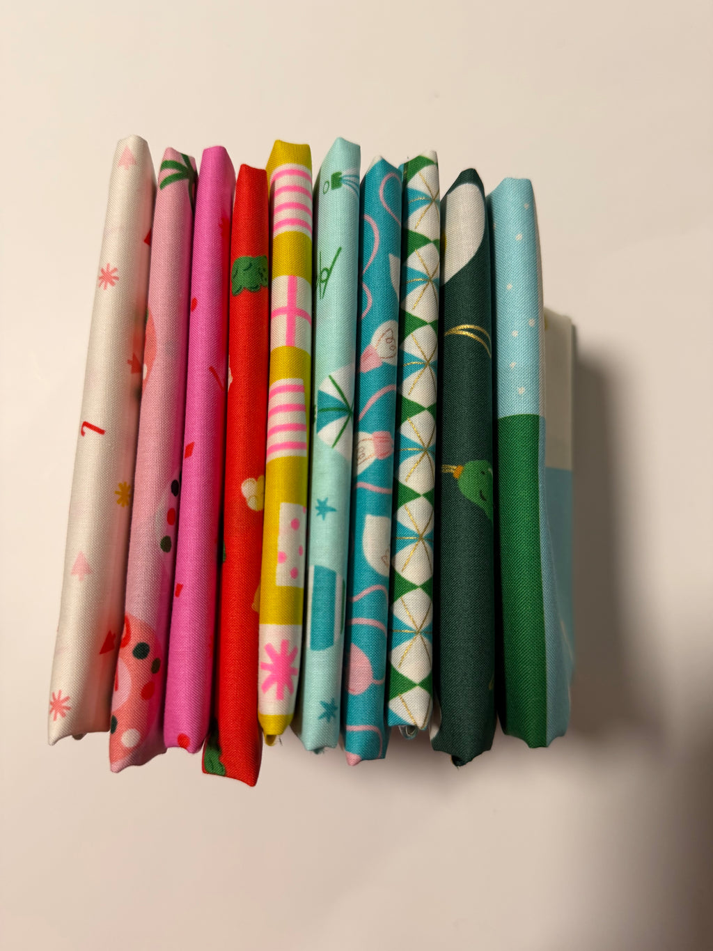 Merry Happy Fat Quarter Bundle| Ruby Star Society (10FQ)