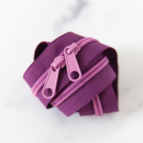 30" Zipper in Plum | Stitch Supply Co.